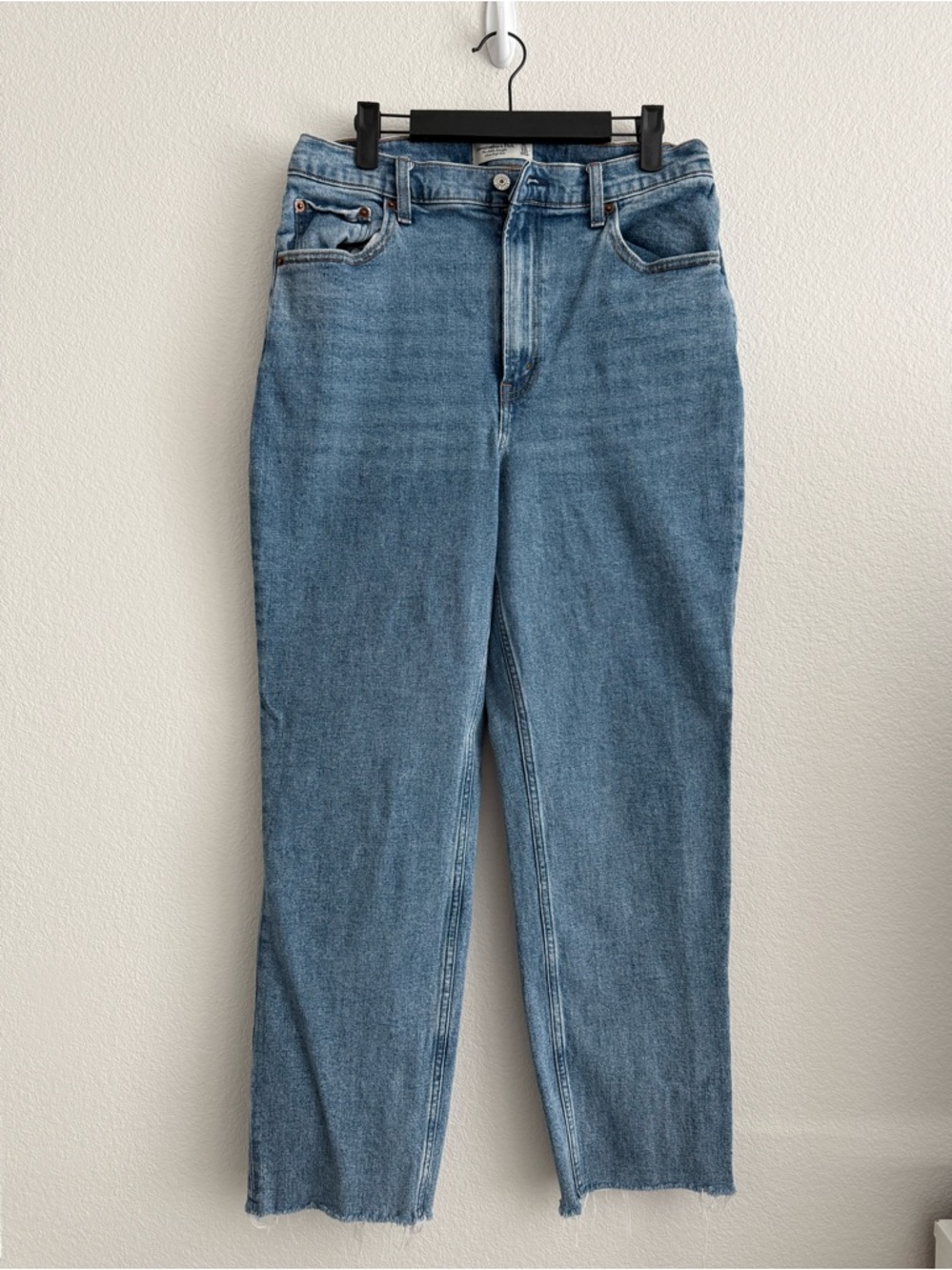 Abercrombie Curve Love Ankle Straight High Rise Jeans